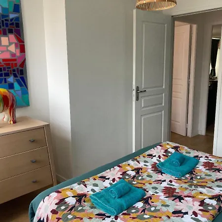 Apartment La Vie En Rose Granville