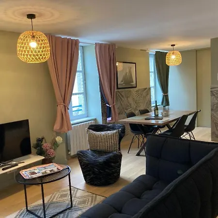 La Vie En Rose Apartment Granville